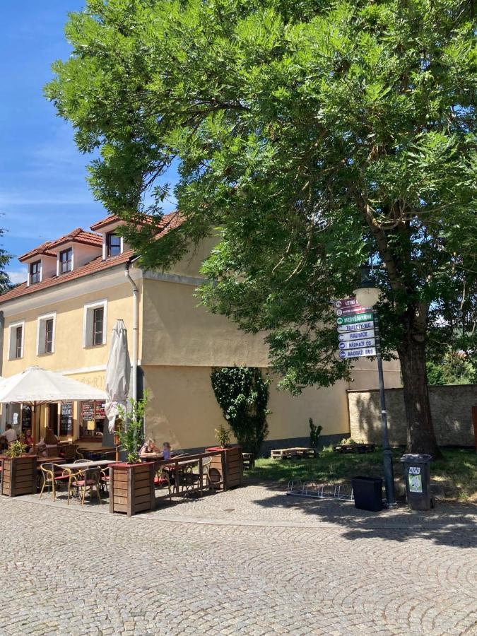 Apartmán Na Ostrově Beroun Beroun  Exteriér fotografie